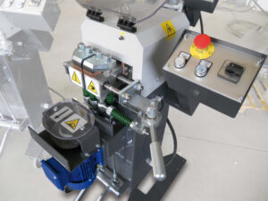 Butt Welding Machine With Manual Clamping