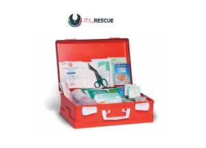 MEDIC 2 basic first aid kit attachment 1