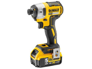 DCF887P2 18V impact wrench