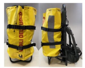 Backpack for transporting heavy loads